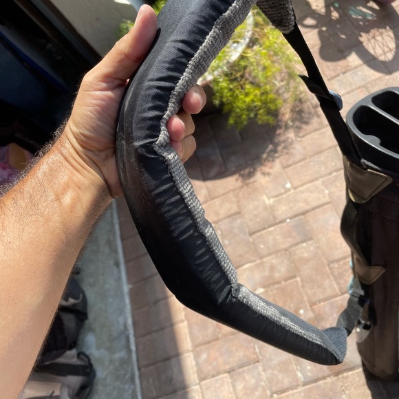 Light weight golf bag by Highlander - Picture 10 of 11